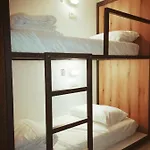 Albergue Garage *