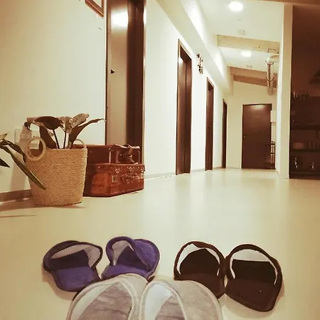 Hostel Garage *